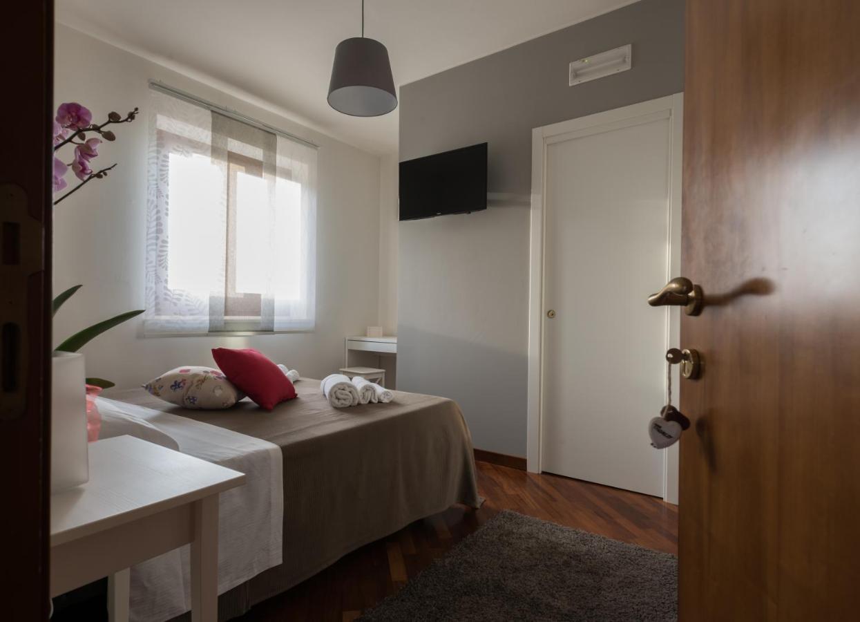 Ellebi B&B Montone  Exteriör bild